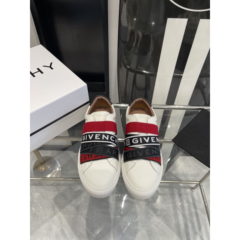 Givenchy Sneakers